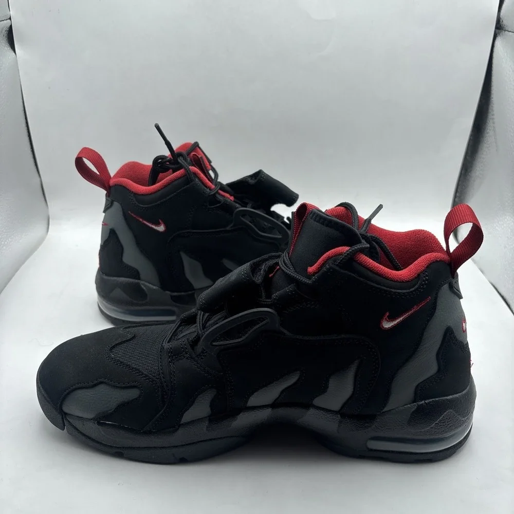 Nike Air DT Max '96 Falcons - Worn Once VNDS - Size 10.5 Men
